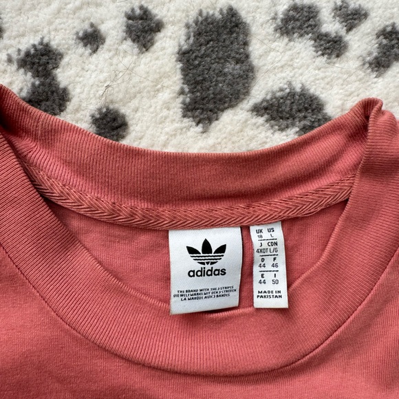 Women’s Adidas Oversized T-Shirt : Pale Pink : Size Lg : Worn Once - Picture 4 of 4